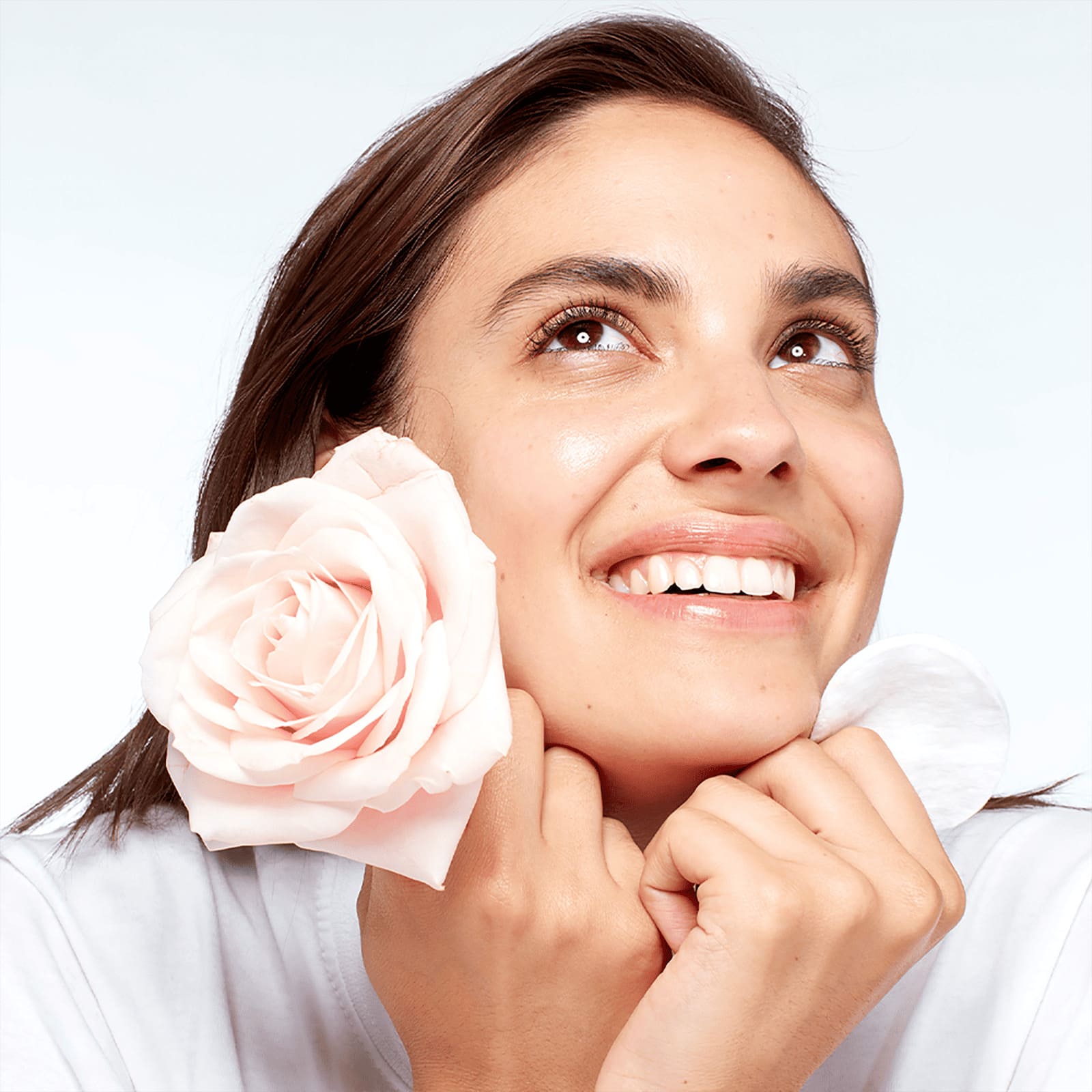 agua micelar garnier rosas